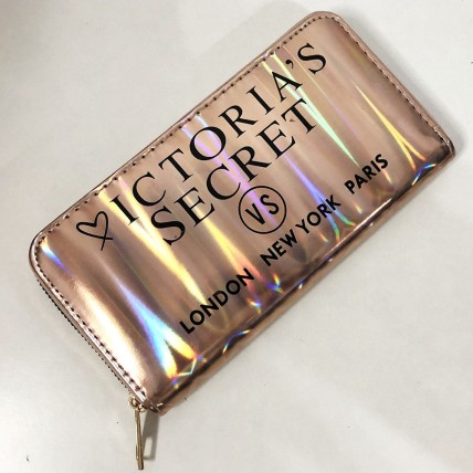 Гаманець жіночий Victoria's Secret. Колір бежевий Гаманець жіночий Victoria's Secret. Колір бежевий