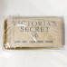 Гаманець жіночий Victoria's Secret. Колір: золотий Гаманець жіночий Victoria's Secret. Колір: золотий